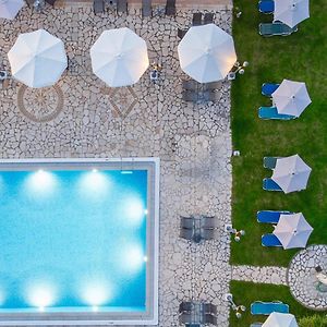 Primavera Hotel